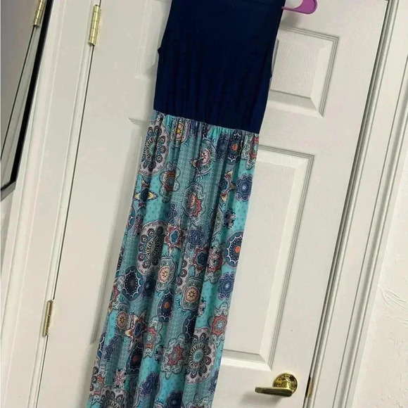Eloges Maxi Dress Size Medium (see description) - Picture 4 of 4